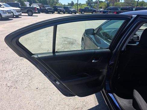 Used 2015 Honda Accord Sport image 8
