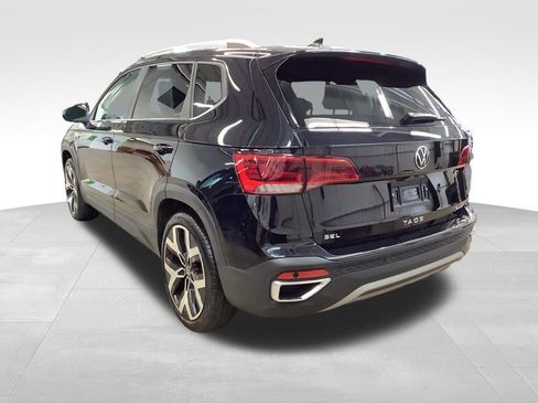 Used 2023 Volkswagen Taos SEL AWD/4WD image 2