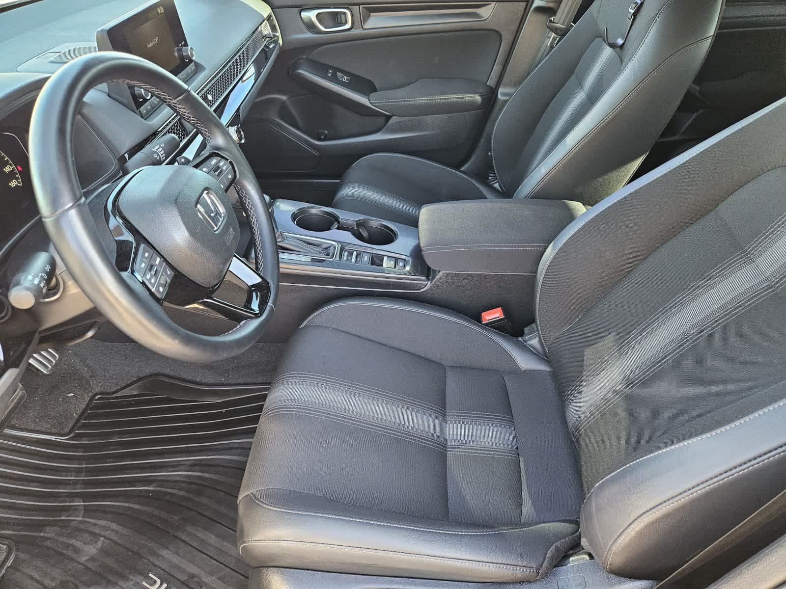 Used 2024 Honda Civic Sport image 11
