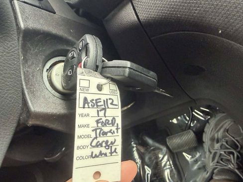 Used 2017 Ford Transit Connect XL image 25