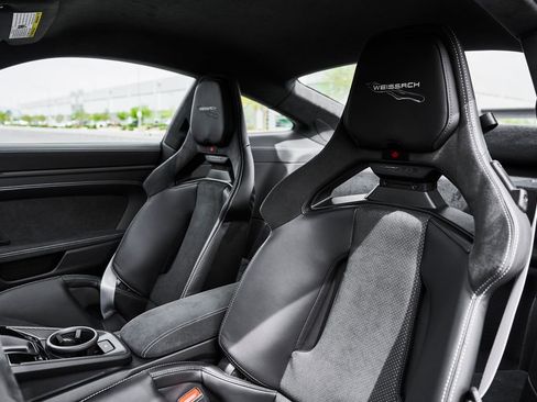 Used 2026 Porsche 911 GT3 w/ Weissach Package RWD image 51