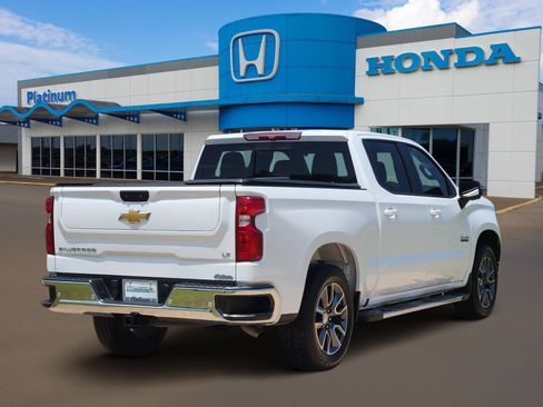 Used 2025 Chevrolet Silverado 1500 LT w/ Texas Edition Plus RWD image 4