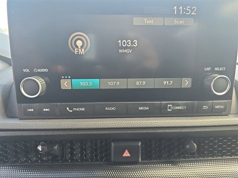 Used 2023 Honda CR-V Sport image 10