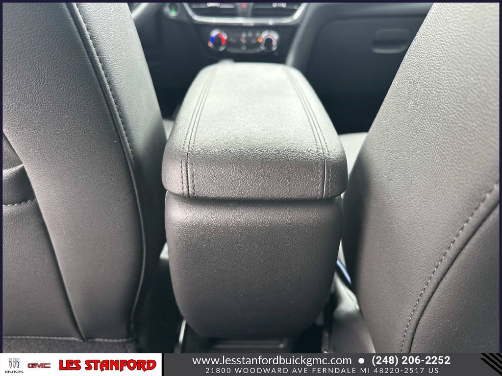 Certified 2025 Buick Encore GX Sport Touring FWD image 15