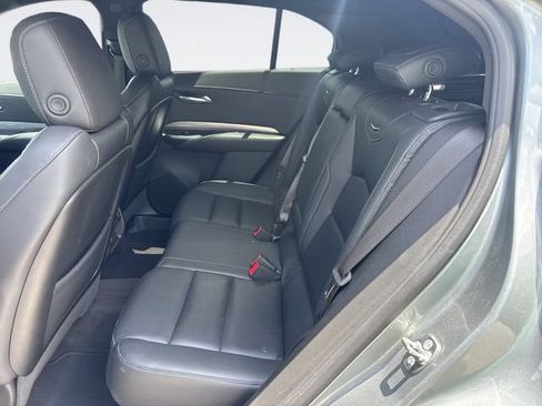 Used 2025 Cadillac XT4 Premium Luxury FWD image 22