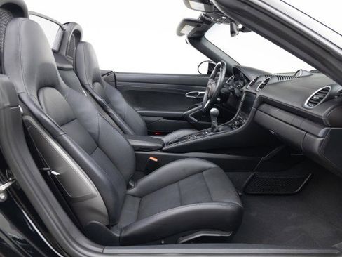 Used 2022 Porsche 718 Boxster GTS image 32