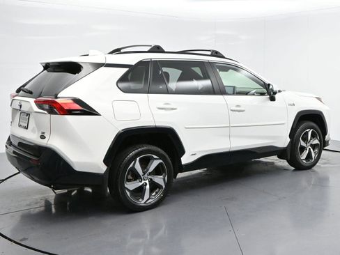 Used 2024 Toyota RAV4 SE w/ Weather & Moonroof Package AWD/4WD image 7
