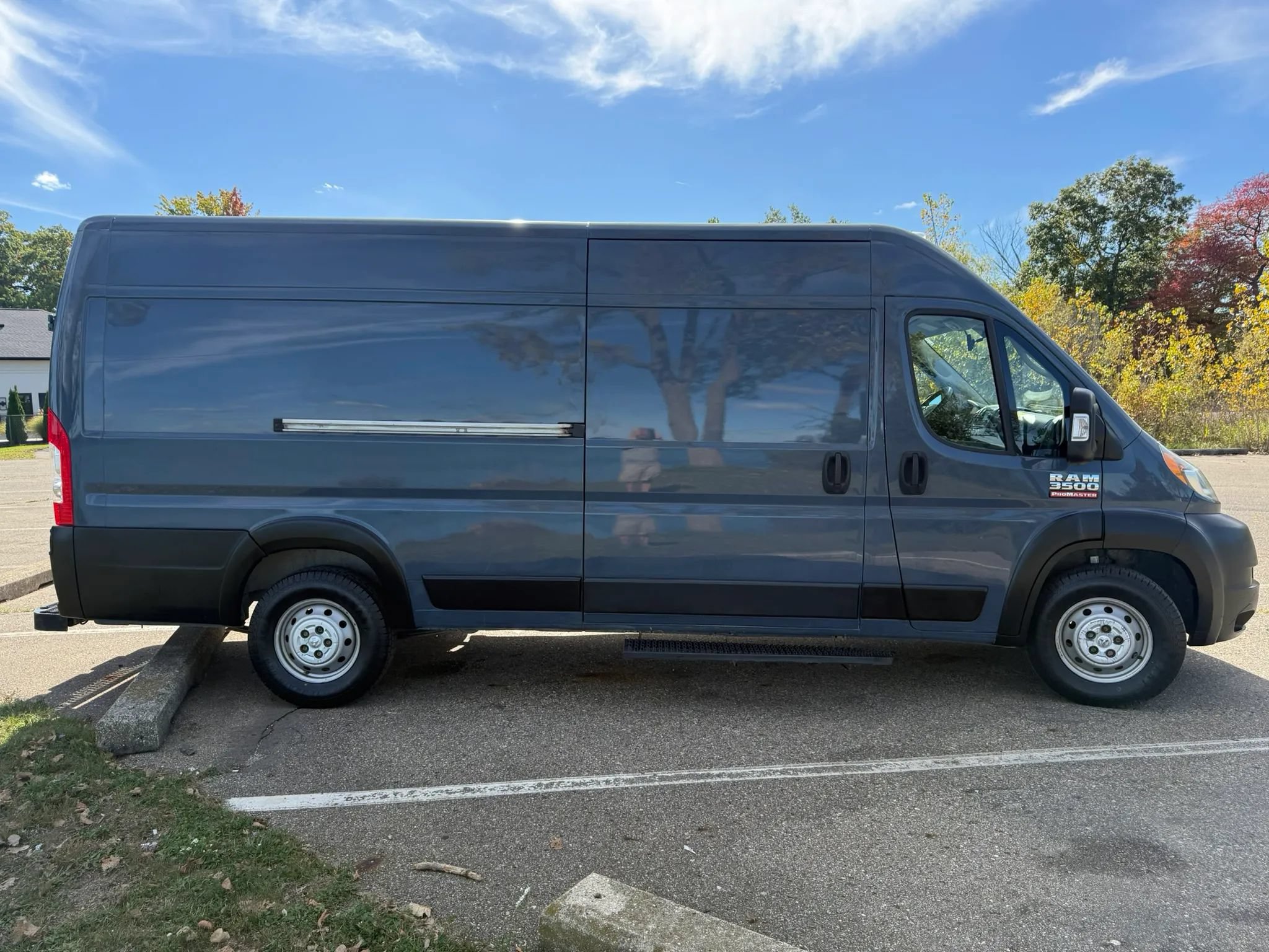 Used 2020 RAM ProMaster 3500 FWD image 4