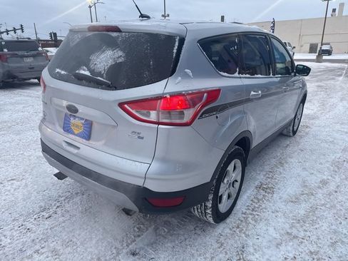 Used 2014 Ford Escape SE image 9