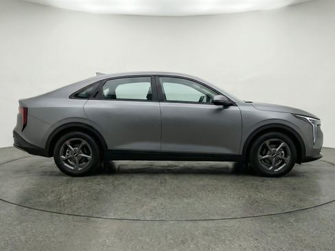 Used 2025 Kia K4 FWD image 11
