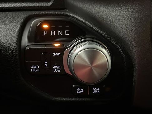 Used 2019 RAM 1500 Rebel AWD/4WD image 19