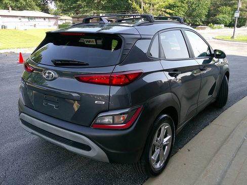 Used 2022 Hyundai Kona SEL AWD/4WD image 4
