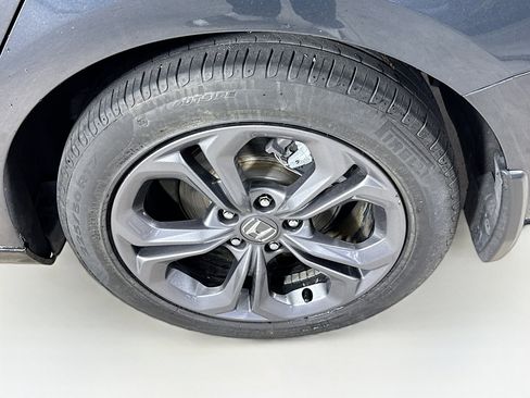 Certified 2024 Honda Accord EX-L image 36