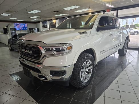 Used 2019 RAM 1500 Limited AWD/4WD image 1
