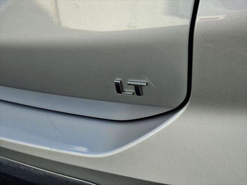 Used 2020 Chevrolet Equinox LT image 23