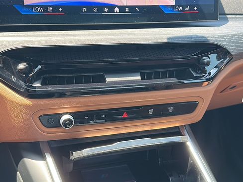 New 2025 BMW M340i w/ Premium Package image 24