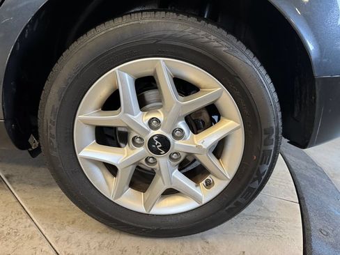 Used 2022 Kia Soul LX w/ Technology Package FWD image 25