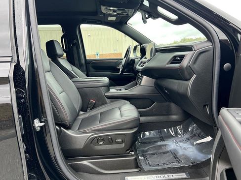 Used 2022 Chevrolet Tahoe RST w/ Sport Performance Package image 20