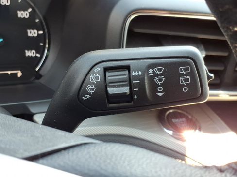 Used 2023 Ford Explorer XLT w/ Equipment Group 202A image 28