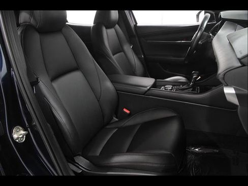 Certified 2025 MAZDA MAZDA3 s Sport FWD image 14