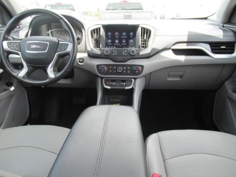 Used 2022 GMC Terrain SLT FWD image 12