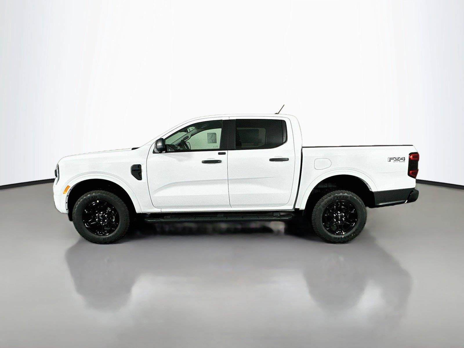 New 2026 Ford Ranger XLT w/ Equipment Group 301A High AWD/4WD image 8
