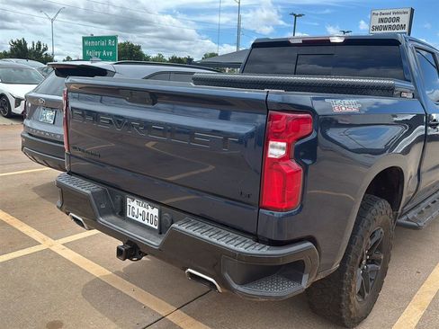 Used 2020 Chevrolet Silverado 1500 LT Trail Boss AWD/4WD image 9