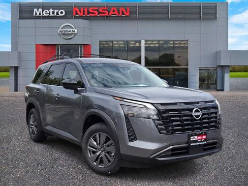 New 2026 Nissan Pathfinder SV w/ Cargo Package FWD image 1