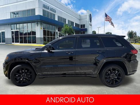Used 2021 Jeep Grand Cherokee Laredo X RWD image 6