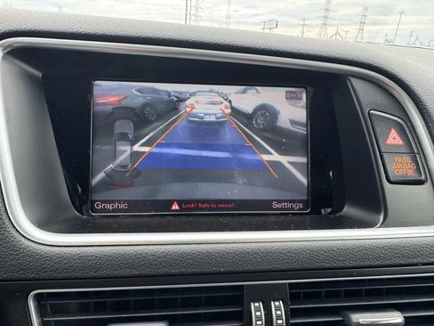 Used 2016 Audi Q5 2.0T Premium Plus w/ Technology Package image 17