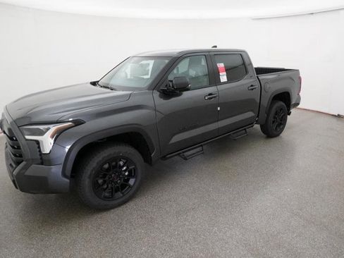 New 2026 Toyota Tundra SR5 AWD/4WD image 44