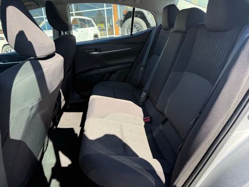 Used 2025 Toyota Camry LE image 12