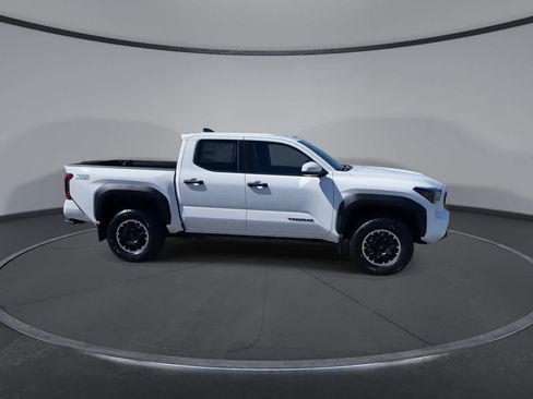New 2026 Toyota Tacoma TRD Off-Road AWD/4WD image 2
