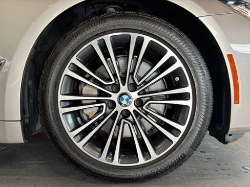 Used 2019 BMW 530i w/ Convenience Package image 49