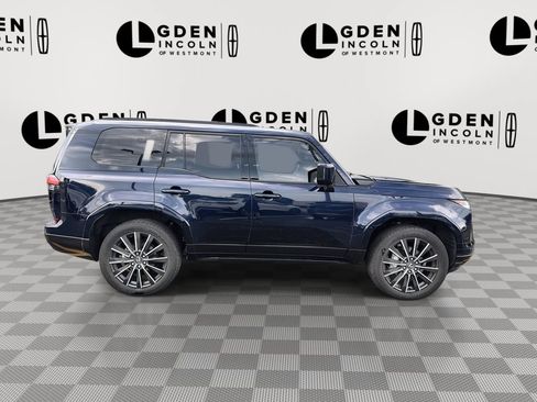 Used 2024 Lexus GX 550 w/ Accessory Package (2T) AWD/4WD image 9