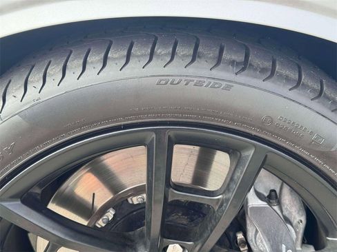 Used 2022 Dodge Challenger R/T Scat Pack w/ Dynamics Package image 6