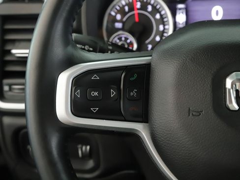 Used 2023 RAM 1500 Big Horn AWD/4WD image 9