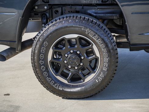 Used 2025 RAM 2500 Laramie image 8