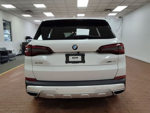 Used 2021 BMW X5 xDrive40i w/ Premium Package 2 image 9