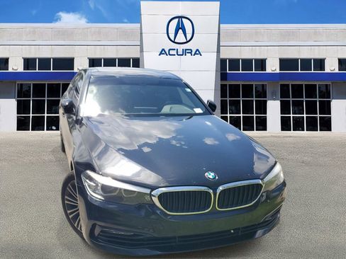 Used 2018 BMW 530i RWD image 1
