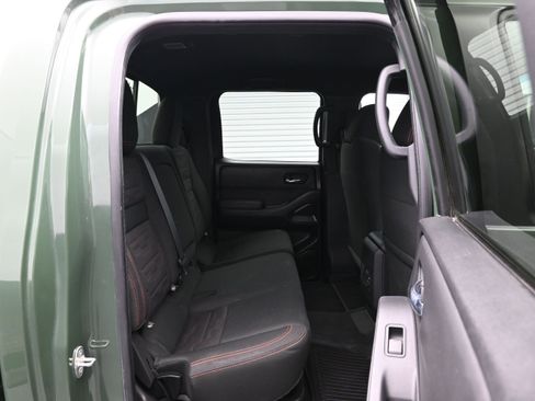 Used 2023 Nissan Frontier PRO-4X w/ Pro Convenience Package AWD/4WD image 12