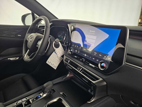 New 2026 Lexus RX 450h Luxury image 11