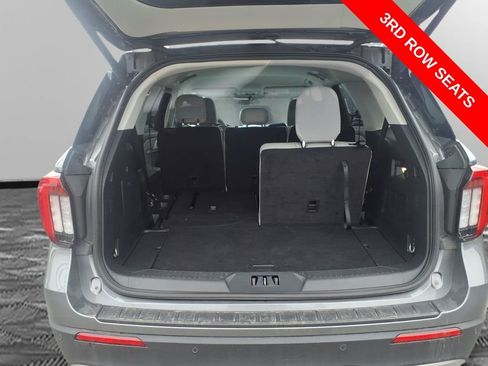 Used 2025 Ford Explorer Active w/ Active Comfort Package image 14