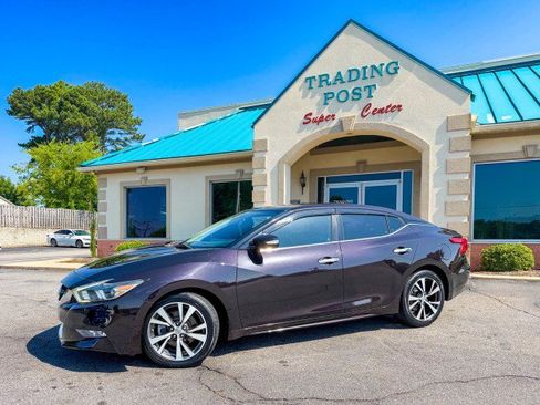 Used 2017 Nissan Maxima 3.5 SV FWD image 3