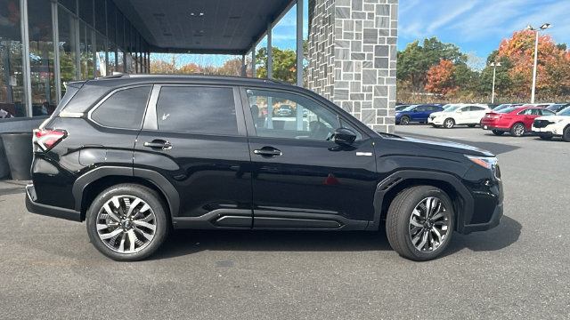 New 2026 Subaru Forester Touring AWD/4WD image 11