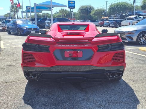 Used 2022 Chevrolet Corvette Stingray Premium Conv w/ Z51 Performance Package RWD image 23