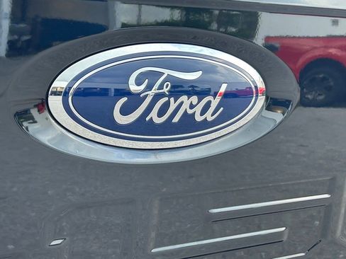 Used 2022 Ford F150 Lariat AWD/4WD image 26