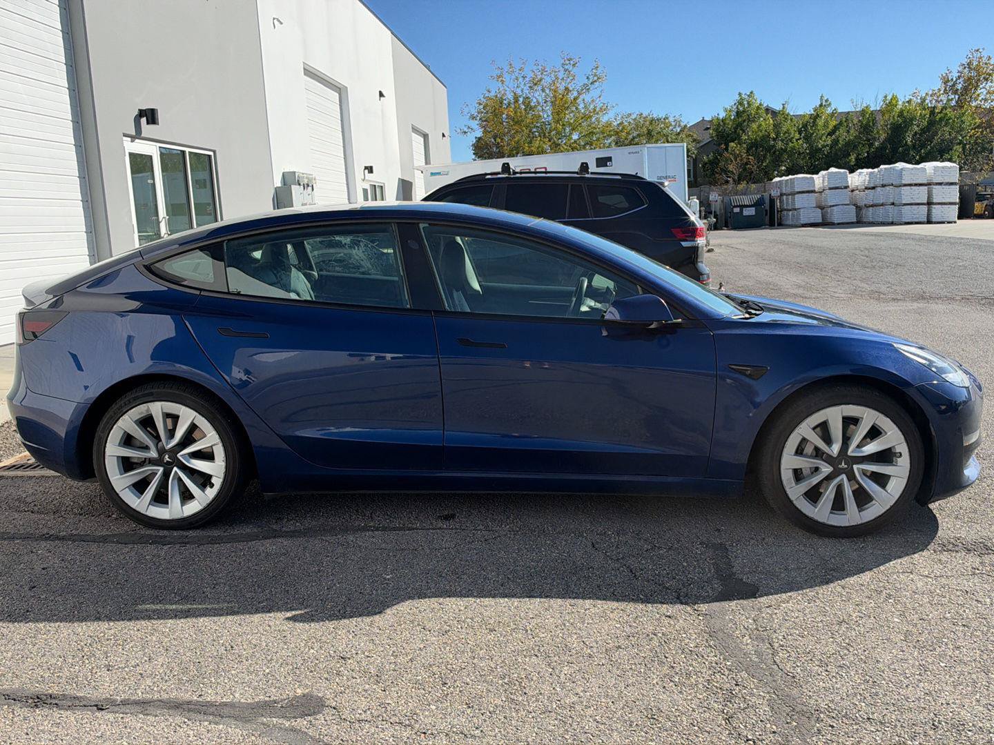 Used 2022 Tesla Model 3 Long Range AWD/4WD image 8