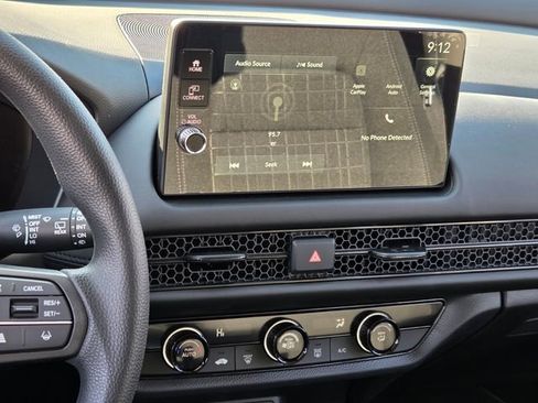 New 2026 Honda HR-V LX image 13