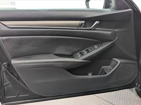 Used 2020 Honda Accord LX image 12